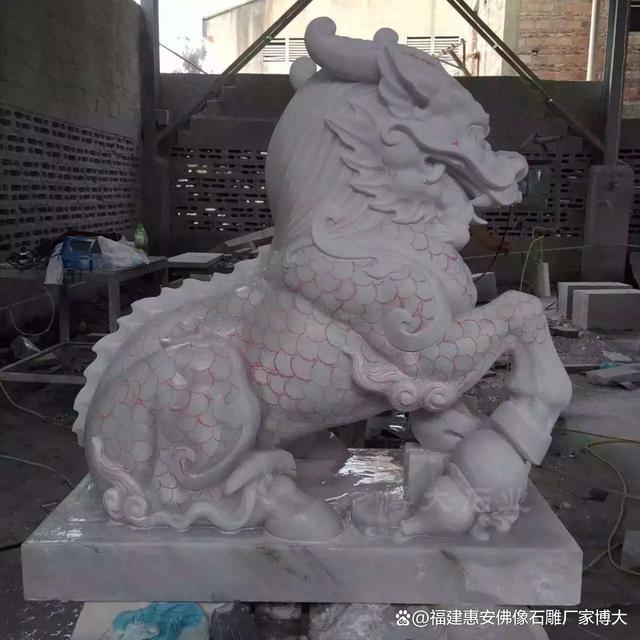 放位置详解：最佳摆放点与注意事项尊龙凯时人生就是搏平台石雕麒麟安(图13)
