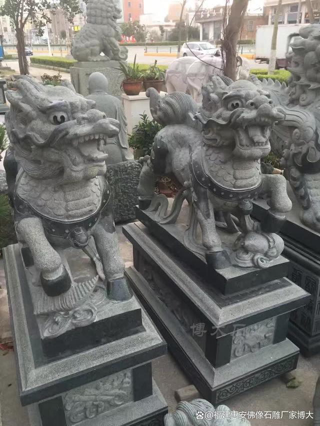 放位置详解：最佳摆放点与注意事项尊龙凯时人生就是搏平台石雕麒麟安(图10)